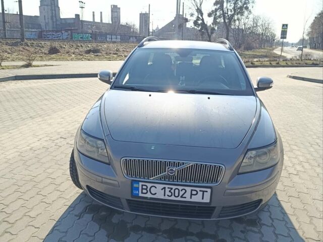 Сірий Вольво V50, об'ємом двигуна 1.56 л та пробігом 288 тис. км за 5000 $, фото 23 на Automoto.ua