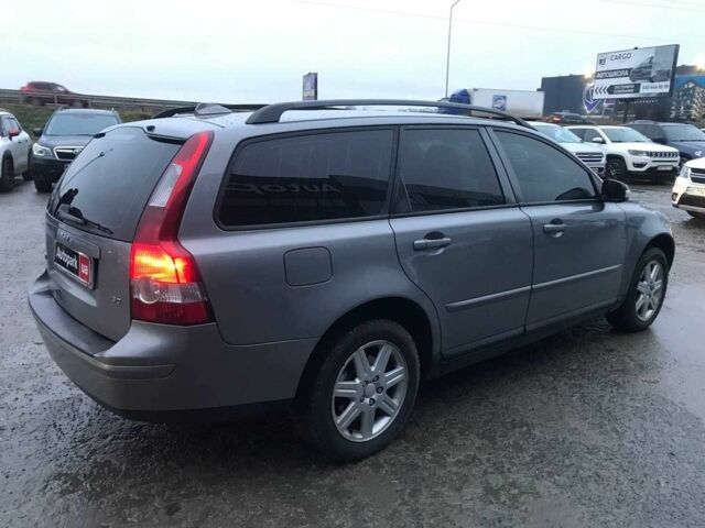 Серый Вольво В50, объемом двигателя 1.6 л и пробегом 367 тыс. км за 6490 $, фото 14 на Automoto.ua