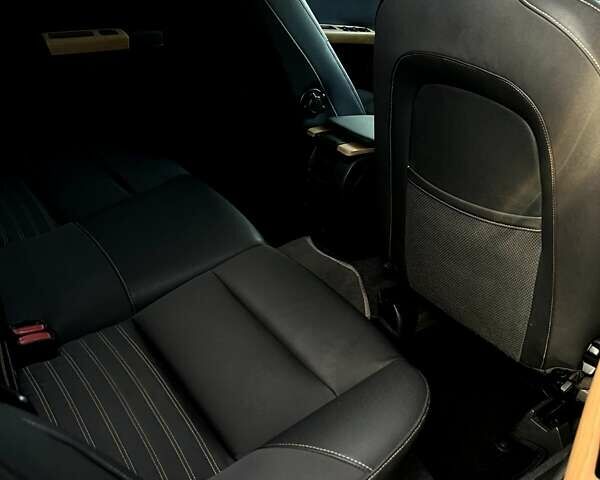 Сірий Вольво V50, об'ємом двигуна 2 л та пробігом 250 тис. км за 8300 $, фото 19 на Automoto.ua