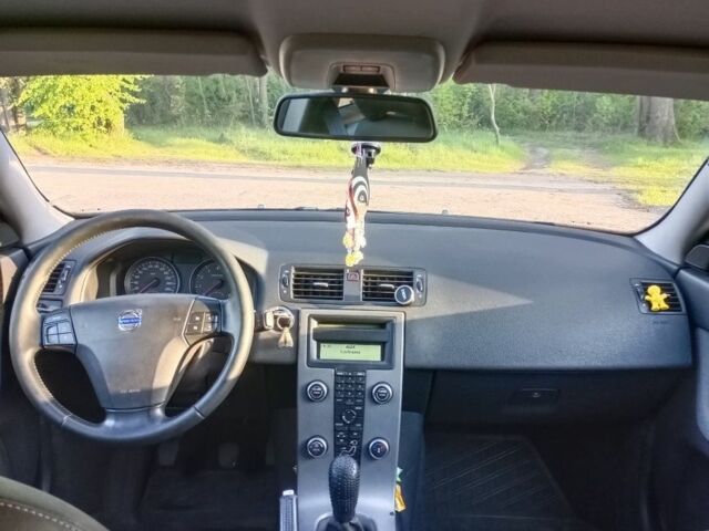 Вольво В50 2008 в Житомире на Automoto.ua Серый Вольво В50, объемом двигателя 1.8 л и пробегом 345 тыс. км за 5500 $, фото 1 на Automoto.ua