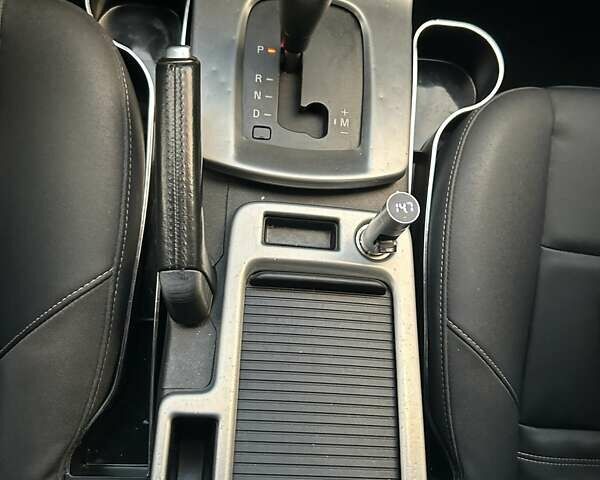 Сірий Вольво V50, об'ємом двигуна 2 л та пробігом 253 тис. км за 7900 $, фото 20 на Automoto.ua