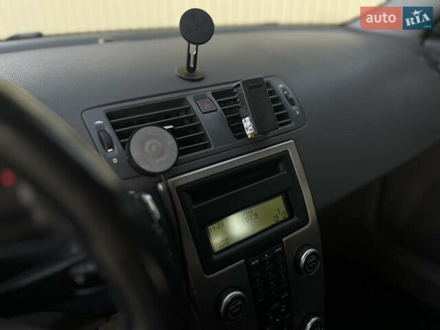 Сірий Вольво V50, об'ємом двигуна 1.6 л та пробігом 232 тис. км за 4800 $, фото 19 на Automoto.ua