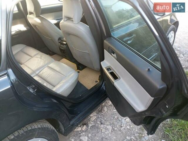 Вольво V50 2008 у Тернополі на Automoto.ua Сірий Вольво V50, об'ємом двигуна 1.56 л та пробігом 298 тис. км за 5900 $, фото 5 на Automoto.ua