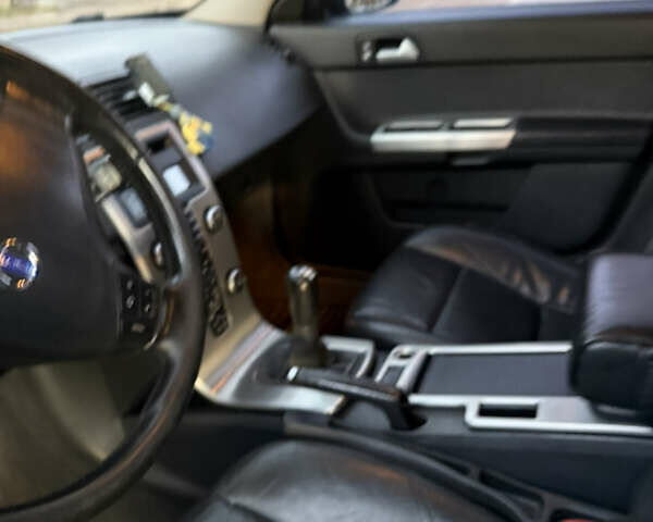 Вольво В50 2008 в Рава-Русская на Automoto.ua Серый Вольво В50, объемом двигателя 2 л и пробегом 418 тыс. км за 5499 $, фото 23 на Automoto.ua