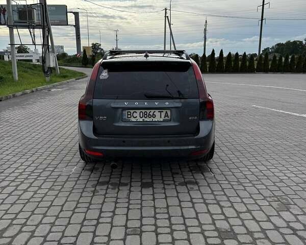 Сірий Вольво V50, об'ємом двигуна 2 л та пробігом 339 тис. км за 7500 $, фото 6 на Automoto.ua