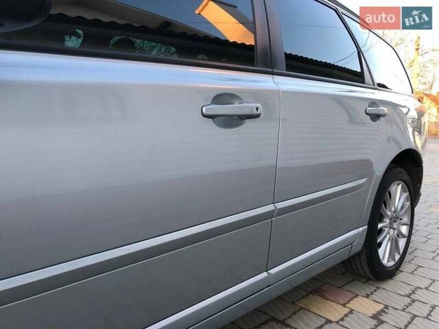 Сірий Вольво V50, об'ємом двигуна 1.56 л та пробігом 226 тис. км за 7499 $, фото 16 на Automoto.ua
