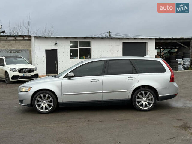 Серый Вольво В50, объемом двигателя 1.6 л и пробегом 230 тыс. км за 5899 $, фото 24 на Automoto.ua