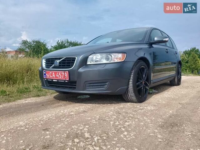 Сірий Вольво V50, об'ємом двигуна 1.6 л та пробігом 245 тис. км за 6500 $, фото 4 на Automoto.ua