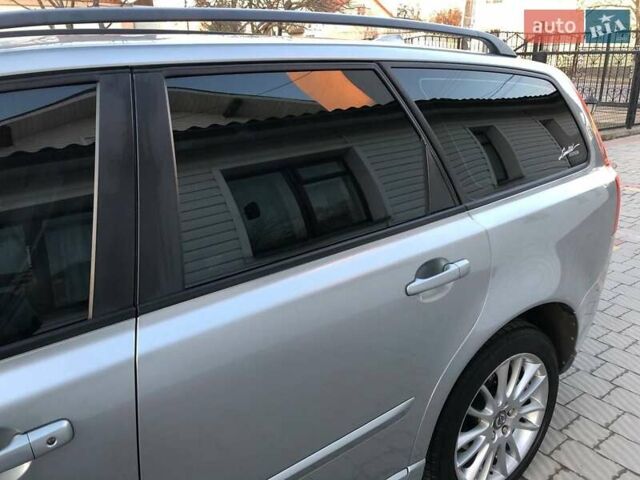 Сірий Вольво V50, об'ємом двигуна 1.56 л та пробігом 226 тис. км за 7499 $, фото 29 на Automoto.ua