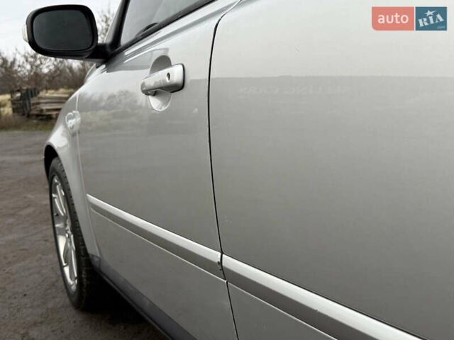 Сірий Вольво V50, об'ємом двигуна 1.6 л та пробігом 230 тис. км за 5999 $, фото 27 на Automoto.ua