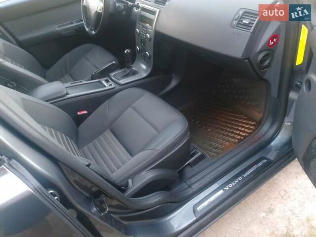 Сірий Вольво V50, об'ємом двигуна 1.6 л та пробігом 245 тис. км за 6500 $, фото 25 на Automoto.ua