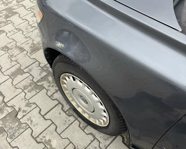 Серый Вольво В50, объемом двигателя 1.6 л и пробегом 323 тыс. км за 4999 $, фото 10 на Automoto.ua