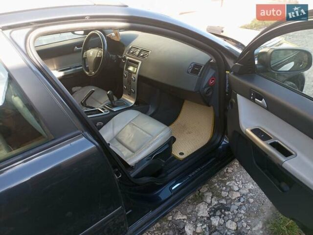 Вольво V50 2008 у Тернополі на Automoto.ua Сірий Вольво V50, об'ємом двигуна 1.56 л та пробігом 298 тис. км за 5900 $, фото 1 на Automoto.ua