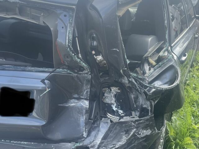 Сірий Вольво V50, об'ємом двигуна 1.6 л та пробігом 312 тис. км за 3099 $, фото 2 на Automoto.ua