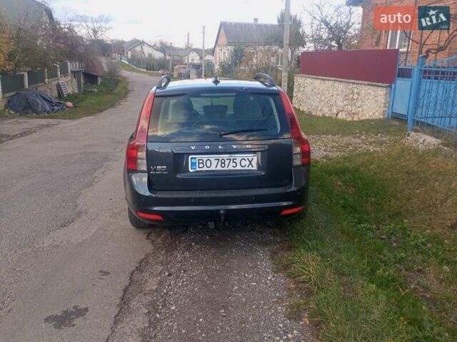 Вольво V50 2008 у Тернополі на Automoto.ua Сірий Вольво V50, об'ємом двигуна 1.56 л та пробігом 298 тис. км за 5900 $, фото 10 на Automoto.ua