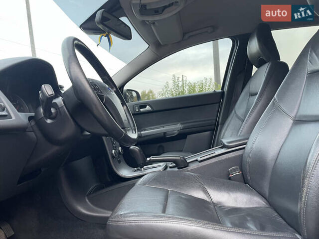 Сірий Вольво V50, об'ємом двигуна 2 л та пробігом 241 тис. км за 7500 $, фото 16 на Automoto.ua