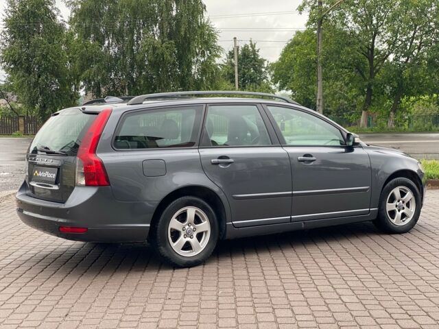 Сірий Вольво V50, об'ємом двигуна 1.6 л та пробігом 232 тис. км за 6599 $, фото 27 на Automoto.ua