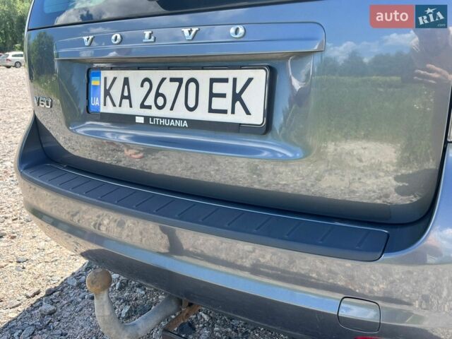 Серый Вольво В50, объемом двигателя 1.6 л и пробегом 400 тыс. км за 6000 $, фото 21 на Automoto.ua