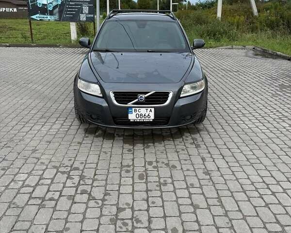 Сірий Вольво V50, об'ємом двигуна 2 л та пробігом 339 тис. км за 7500 $, фото 1 на Automoto.ua