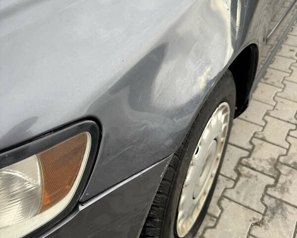 Серый Вольво В50, объемом двигателя 1.6 л и пробегом 323 тыс. км за 4999 $, фото 15 на Automoto.ua