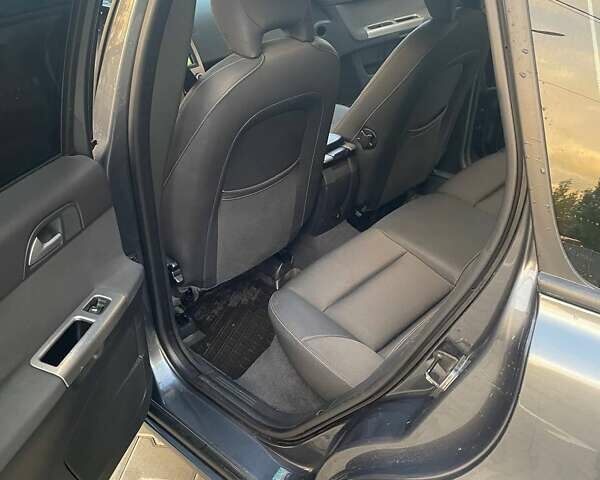 Сірий Вольво V50, об'ємом двигуна 2 л та пробігом 255 тис. км за 7400 $, фото 16 на Automoto.ua