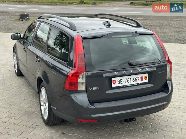 Сірий Вольво V50, об'ємом двигуна 1.6 л та пробігом 217 тис. км за 6999 $, фото 25 на Automoto.ua