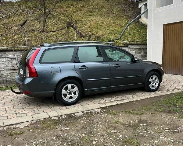 Сірий Вольво V50, об'ємом двигуна 1.6 л та пробігом 300 тис. км за 5800 $, фото 51 на Automoto.ua
