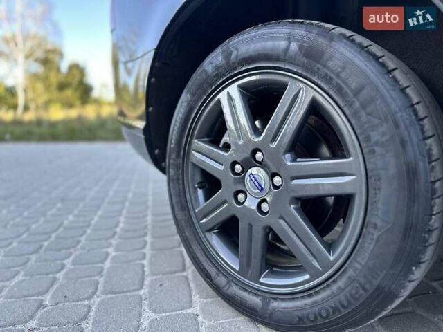 Вольво В50 2009 в Львове на Automoto.ua Серый Вольво В50, объемом двигателя 2 л и пробегом 228 тыс. км за 7700 $, фото 10 на Automoto.ua