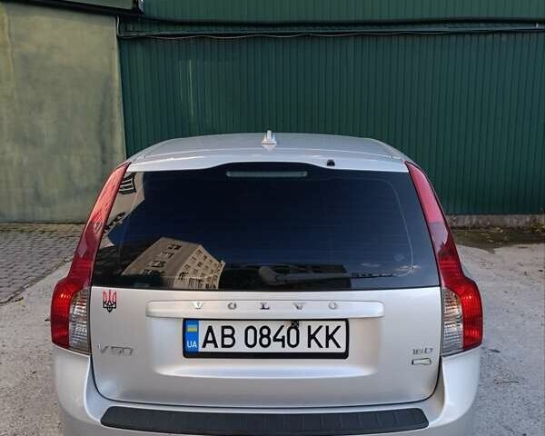 Серый Вольво В50, объемом двигателя 1.6 л и пробегом 218 тыс. км за 5750 $, фото 5 на Automoto.ua