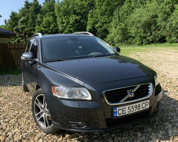 Серый Вольво В50, объемом двигателя 1.56 л и пробегом 258 тыс. км за 6000 $, фото 21 на Automoto.ua