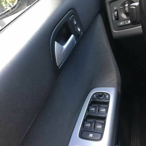 Серый Вольво В50, объемом двигателя 1.6 л и пробегом 221 тыс. км за 6100 $, фото 10 на Automoto.ua