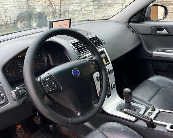 Сірий Вольво V50, об'ємом двигуна 1.6 л та пробігом 300 тис. км за 5800 $, фото 31 на Automoto.ua
