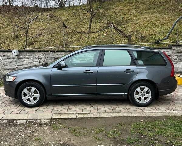 Сірий Вольво V50, об'ємом двигуна 1.6 л та пробігом 300 тис. км за 5800 $, фото 36 на Automoto.ua