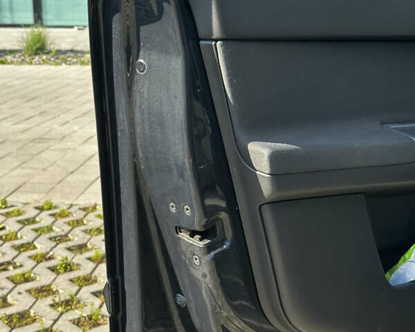 Серый Вольво В50, объемом двигателя 1.6 л и пробегом 252 тыс. км за 7700 $, фото 14 на Automoto.ua