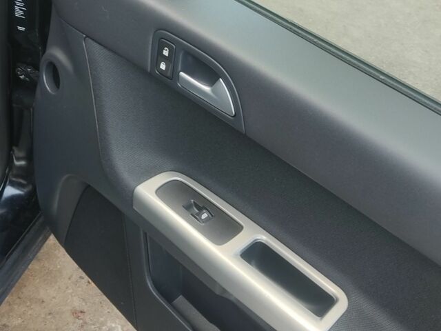 Сірий Вольво V50, об'ємом двигуна 0 л та пробігом 249 тис. км за 3600 $, фото 15 на Automoto.ua