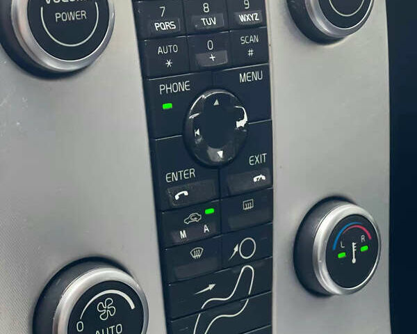 Сірий Вольво V50, об'ємом двигуна 1.6 л та пробігом 293 тис. км за 5799 $, фото 9 на Automoto.ua