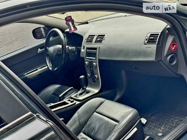 Серый Вольво В50, объемом двигателя 1.56 л и пробегом 245 тыс. км за 6599 $, фото 15 на Automoto.ua