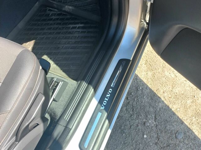 Серый Вольво В50, объемом двигателя 1.6 л и пробегом 228 тыс. км за 7999 $, фото 5 на Automoto.ua