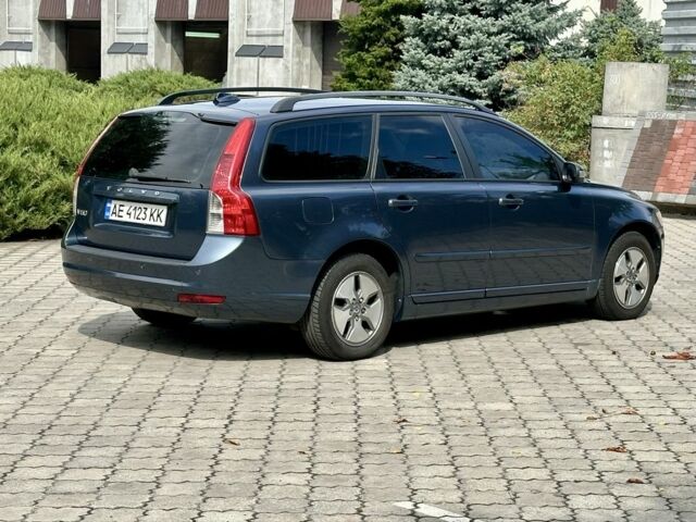 Сірий Вольво V50, об'ємом двигуна 1.6 л та пробігом 300 тис. км за 5850 $, фото 6 на Automoto.ua