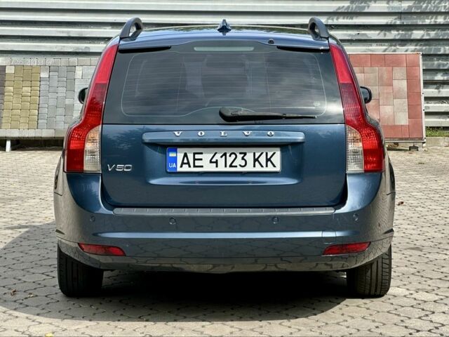 Сірий Вольво V50, об'ємом двигуна 1.6 л та пробігом 300 тис. км за 5850 $, фото 7 на Automoto.ua