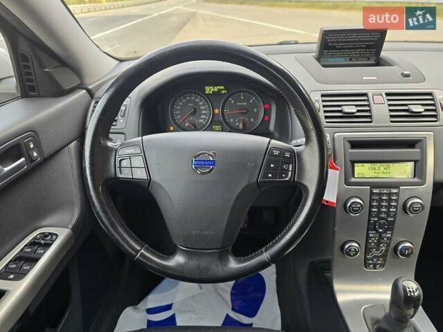 Сірий Вольво V50, об'ємом двигуна 1.6 л та пробігом 223 тис. км за 7799 $, фото 56 на Automoto.ua