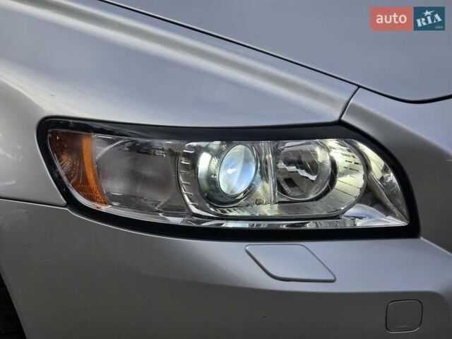 Сірий Вольво V50, об'ємом двигуна 1.6 л та пробігом 223 тис. км за 7799 $, фото 15 на Automoto.ua