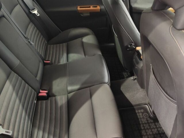 Серый Вольво В50, объемом двигателя 1.6 л и пробегом 316 тыс. км за 2800 $, фото 6 на Automoto.ua