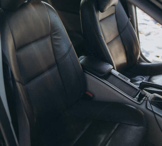 Серый Вольво В50, объемом двигателя 1.6 л и пробегом 280 тыс. км за 6800 $, фото 10 на Automoto.ua