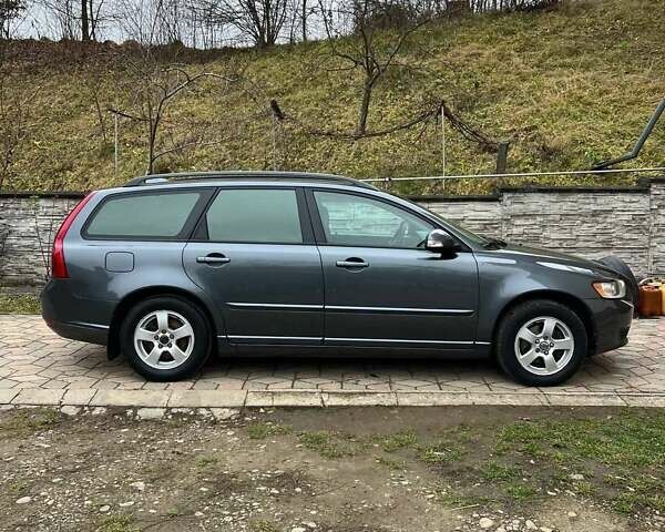 Сірий Вольво V50, об'ємом двигуна 1.6 л та пробігом 300 тис. км за 5800 $, фото 50 на Automoto.ua