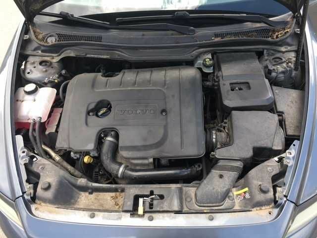 Серый Вольво В50, объемом двигателя 1.6 л и пробегом 221 тыс. км за 6100 $, фото 12 на Automoto.ua