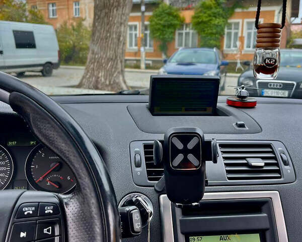 Сірий Вольво V50, об'ємом двигуна 1.6 л та пробігом 261 тис. км за 6350 $, фото 11 на Automoto.ua