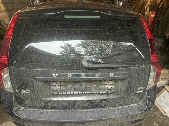 Серый Вольво В50, объемом двигателя 0 л и пробегом 1 тыс. км за 2700 $, фото 1 на Automoto.ua