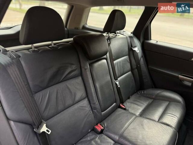 Серый Вольво В50, объемом двигателя 1.6 л и пробегом 221 тыс. км за 8999 $, фото 24 на Automoto.ua