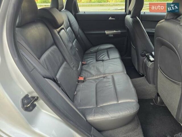 Сірий Вольво V50, об'ємом двигуна 1.6 л та пробігом 223 тис. км за 7799 $, фото 44 на Automoto.ua